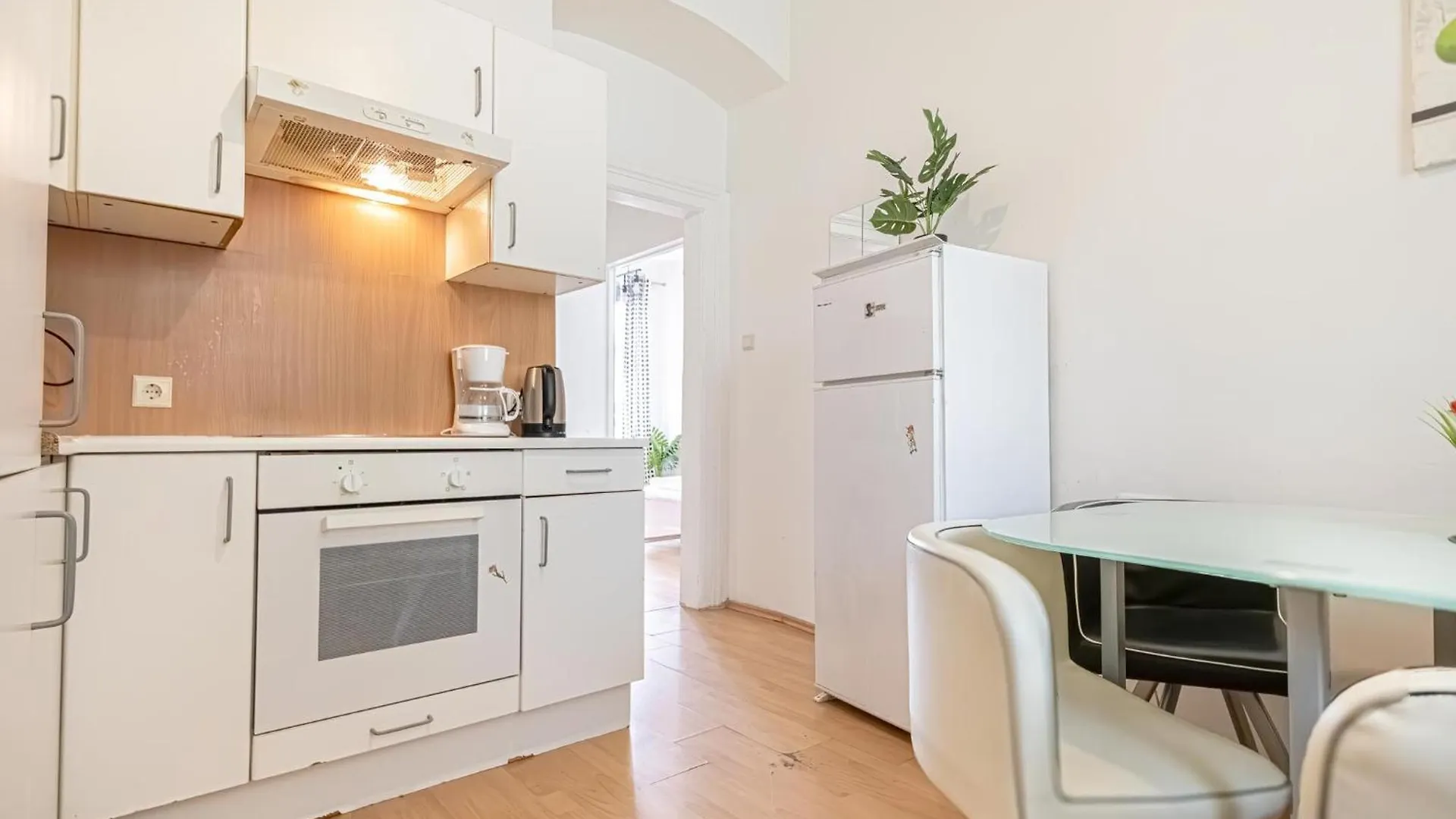 Appartement Sweet 3Br Shared Apt Near Wiener Stadthalle & Central Autriche